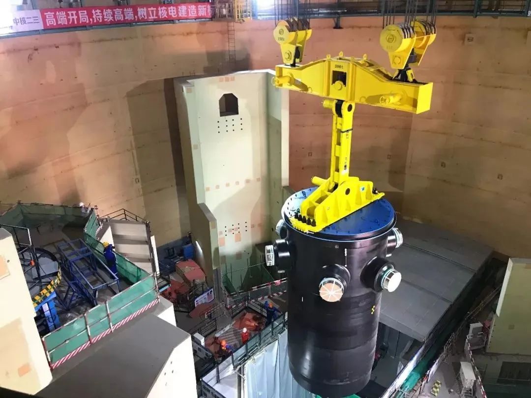 eda344d393fc4a438ddfaab06d374580