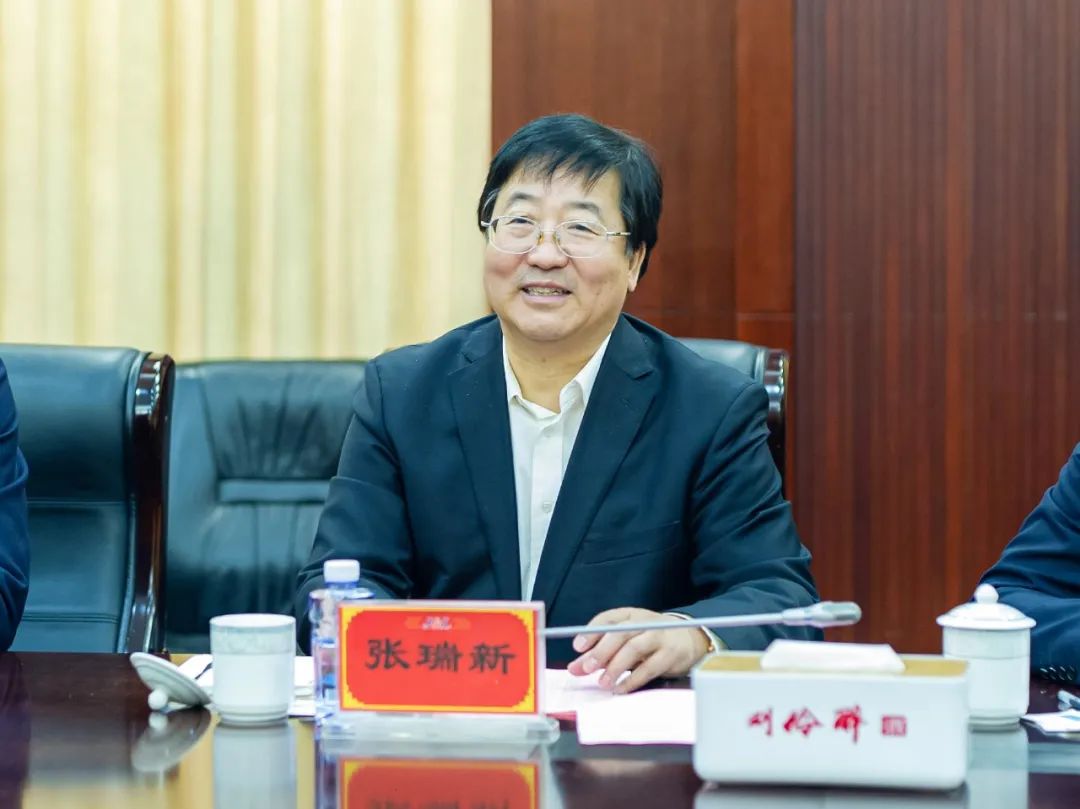 5a2a3390c3d3696b763128ee70873f60