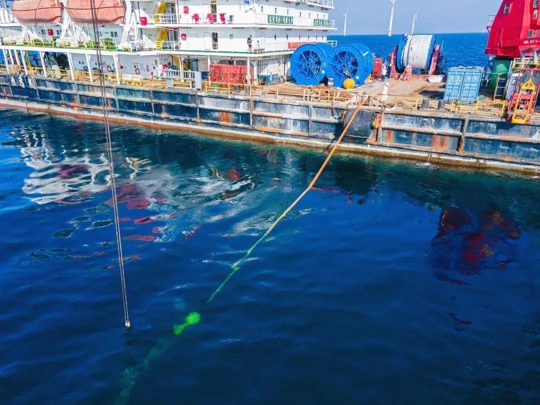 9d5acd84c48f1d2e915ed97f9ff908e3