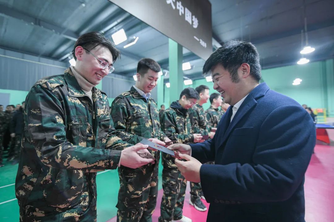 c38d6e0b8d9524a58a1436230ef19c8b