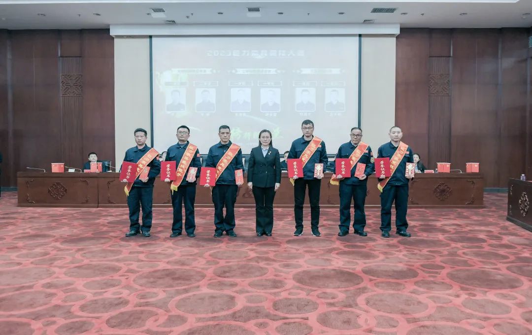 4a4521ae50a1c54c398c51a41cba50c6