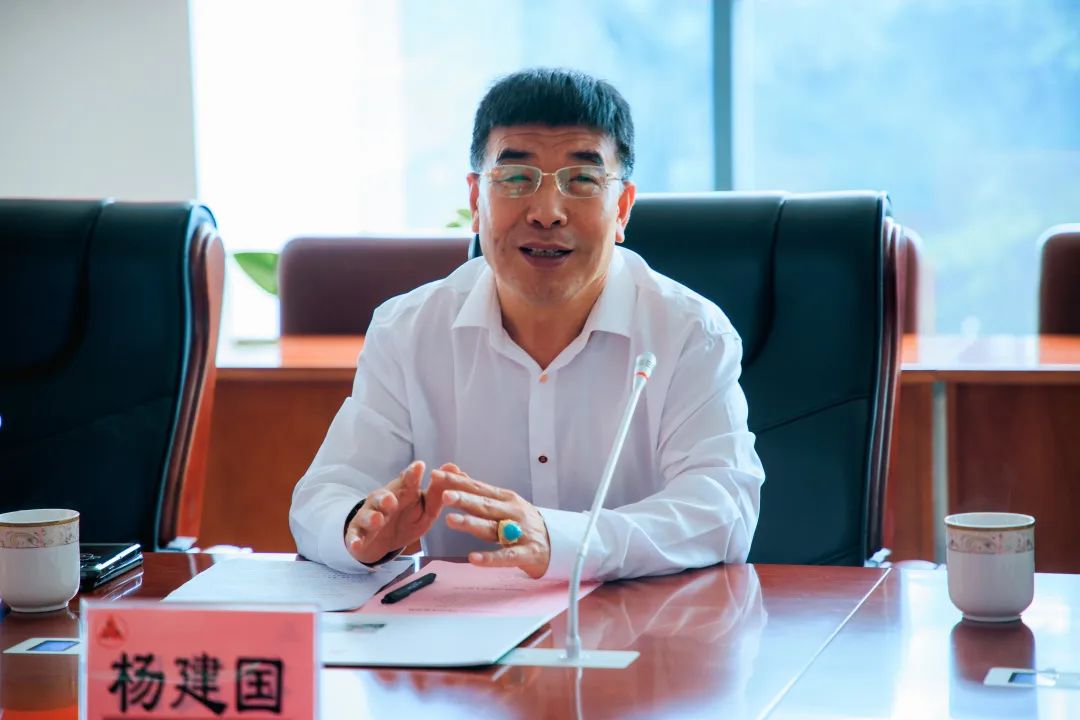 e1e7662e223a49c91306451ba11ce4a8