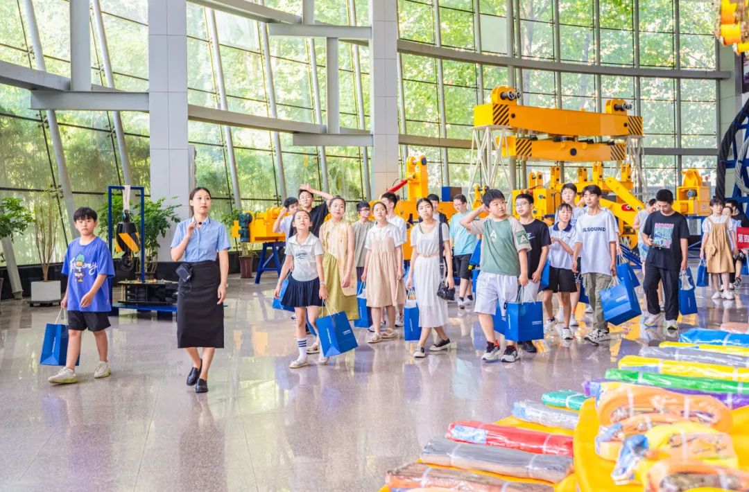 ba6f98f8f1342aa40b9f4d167d5097e4