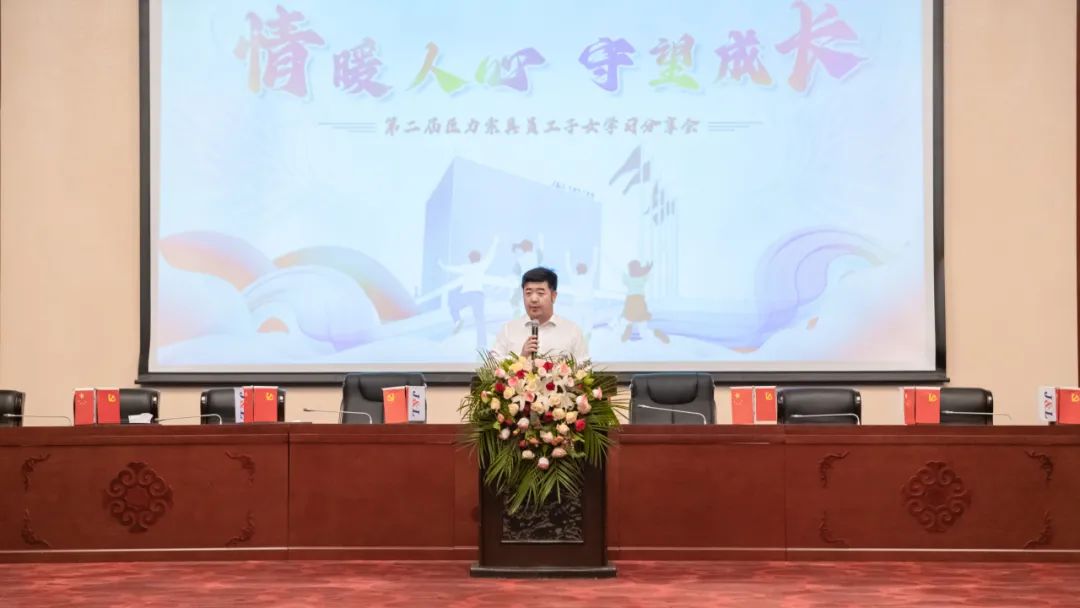 f85c2b3b1bd804558d1bfc82b22c1518