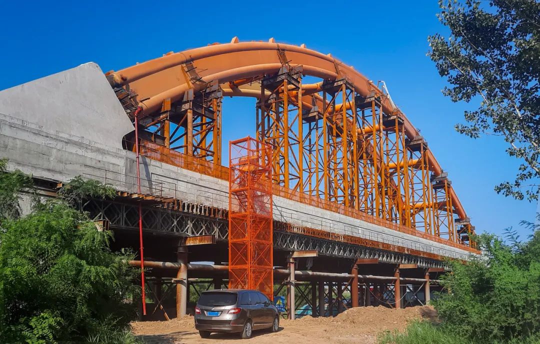 6165bbf118531440fe5da710f3334eb0