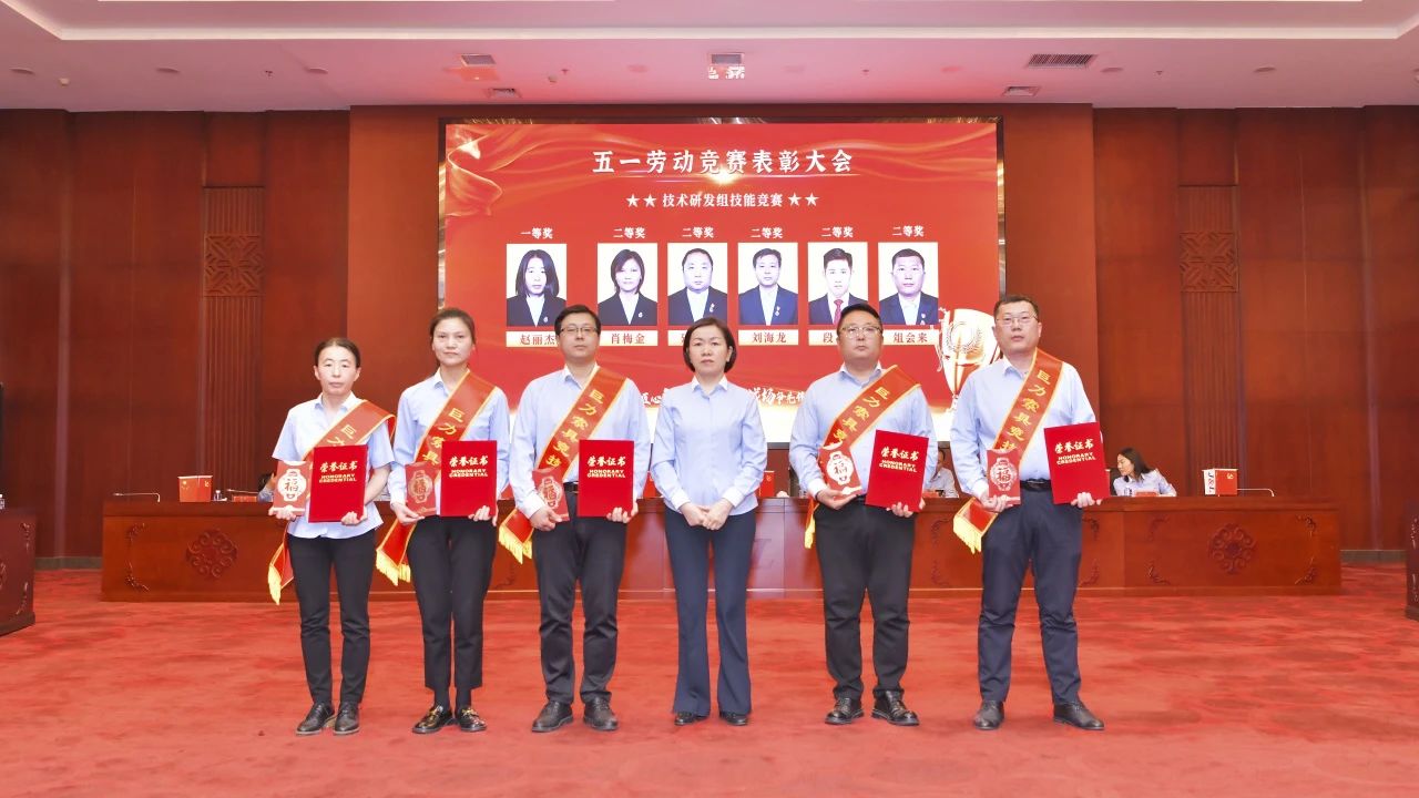 e4d92eb0fed60d6c2e53cbcbd9e22710