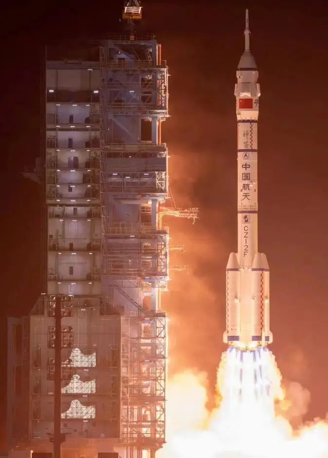 4221e452f6750c8eaa0a48903a3b1d33