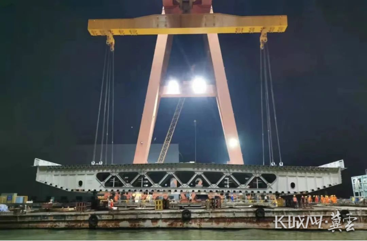 01627413bdc296798976a02d8eb15681