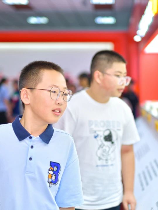 3f82b37b700c6595d145f5eb4e0ef408