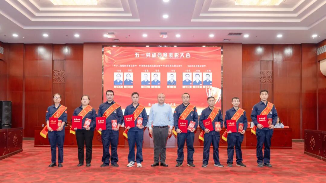 ca1d4b3047d79a726a46a46c780be141