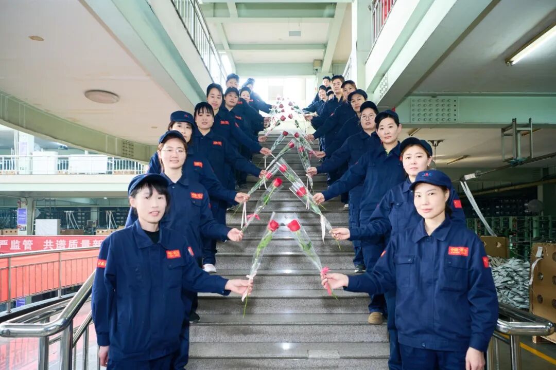 abf1528ddef94579338f0ac4525349bd